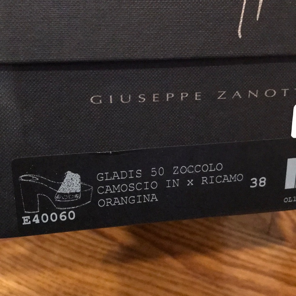 Giuseppe Zanotti Orange Sequin Block Heel Sandals - Picture 3 of 8